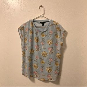 BABY BLUE SHORT SLEEVE FLORAL BLOUSE